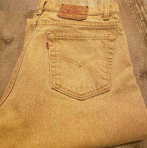 Jean style Khaki colored Levi's